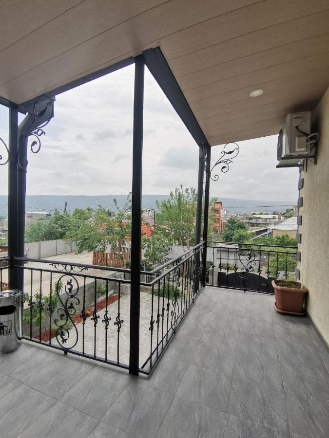 Guest House Eden Tbilisi Bagian luar foto