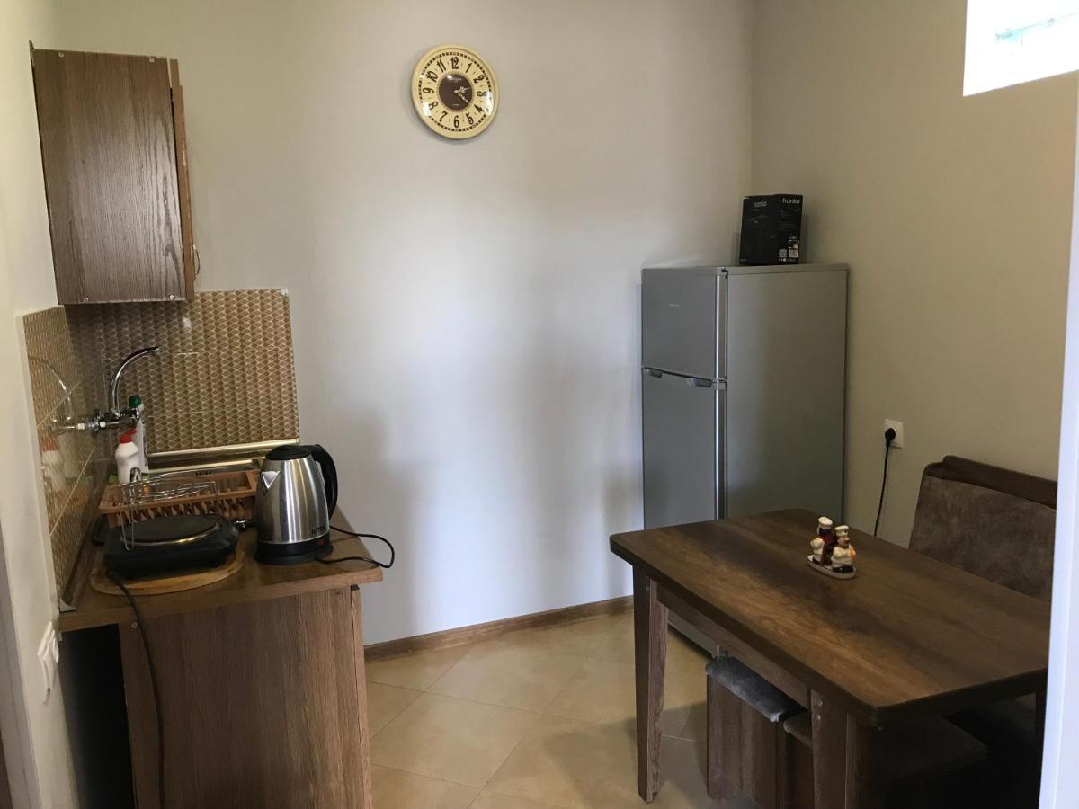 Guest House Eden Tbilisi Bagian luar foto